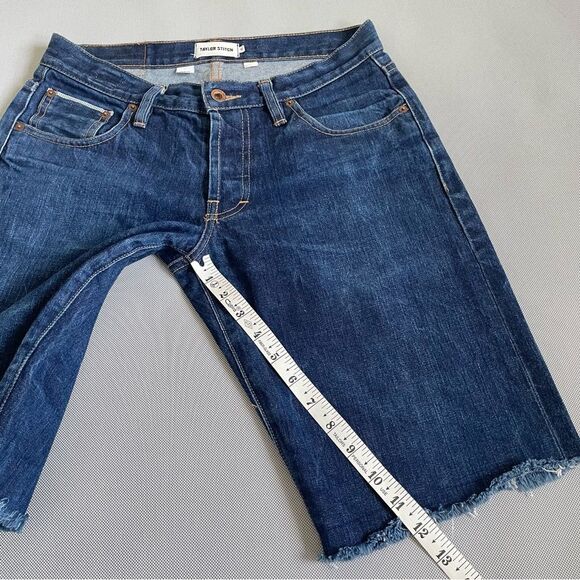 Taylor Stitch Democratic Cone Denim Indigo Dark Denim Frayed Jorts Shorts Sz 30 - Picture 11 of 13